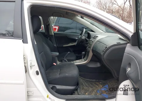 2011 Toyota Corolla S из США, поврежденный, VIN 2T1BU4EEXBC702554